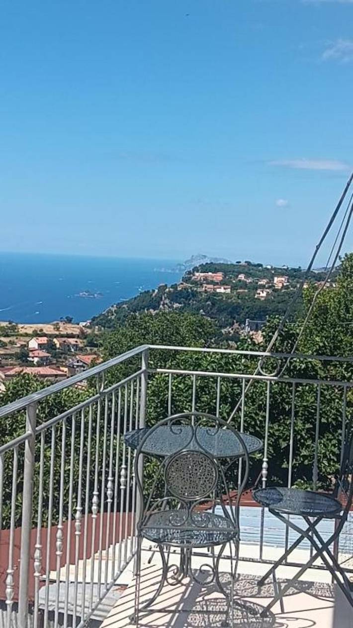 Gîte pour 4 personnes, avec balcon à Agerola - 4