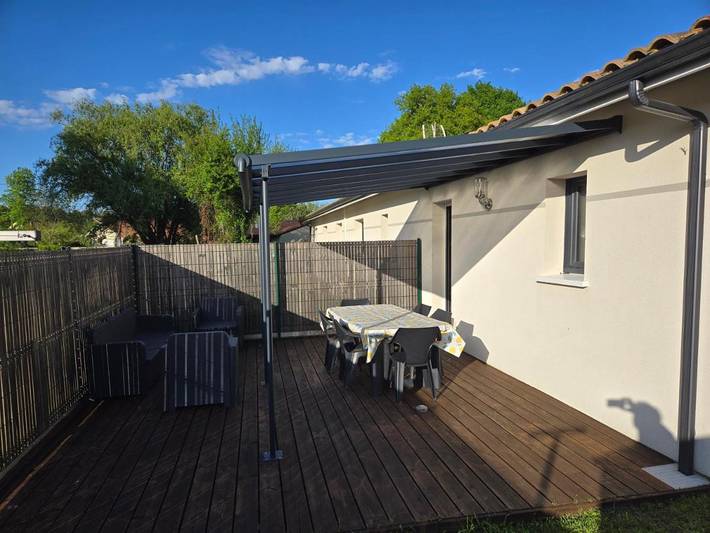 Gîte pour 4 personnes, avec jardin à Mios - 2