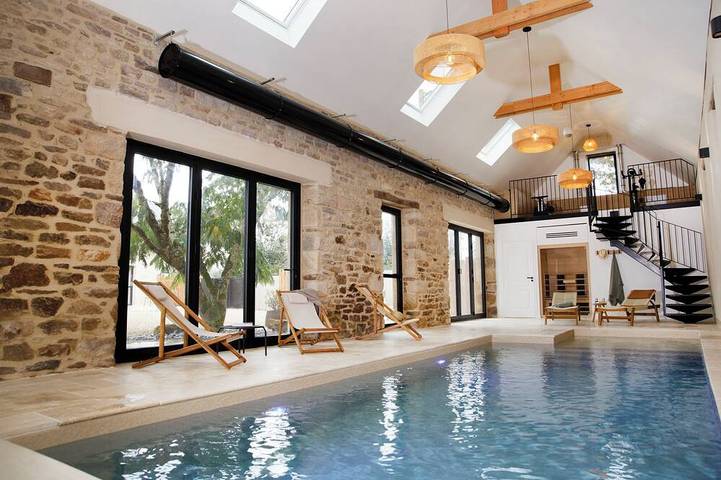 Gîte pour 2 personnes, avec piscine et jacuzzi à Saint-Évarzec