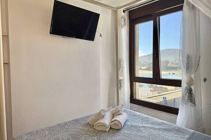 Ganze Wohnung, Apto 3 habitaciones en la playa - Perez del Molino 5806 in Isla, Arnuero