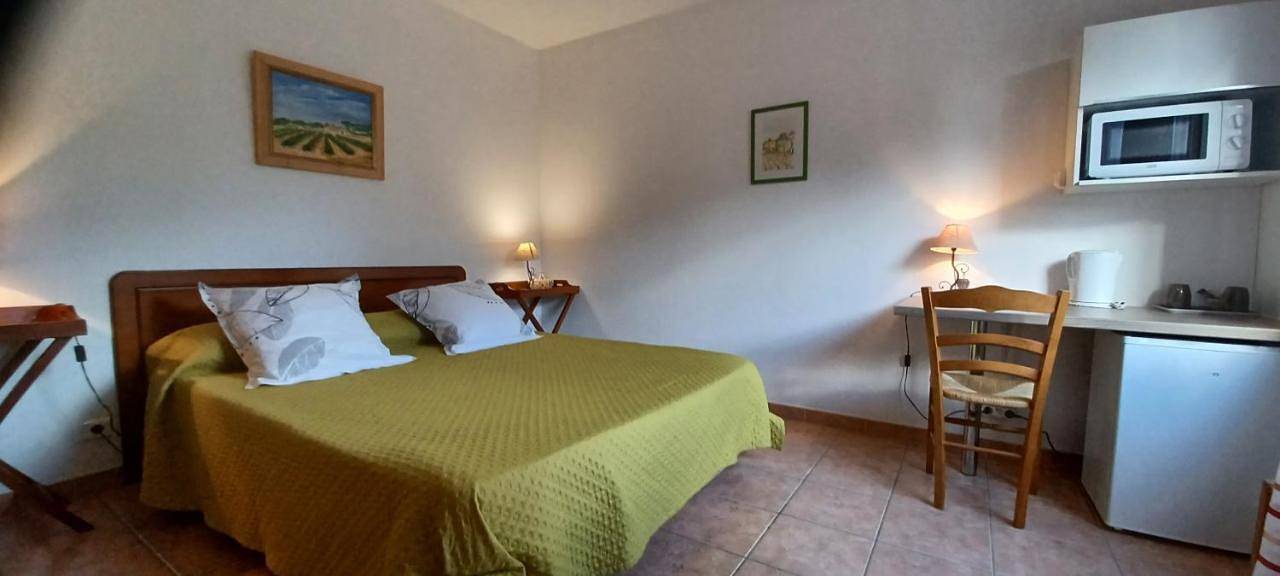 Double Room in Vias, Côte méditerranéenne (France)