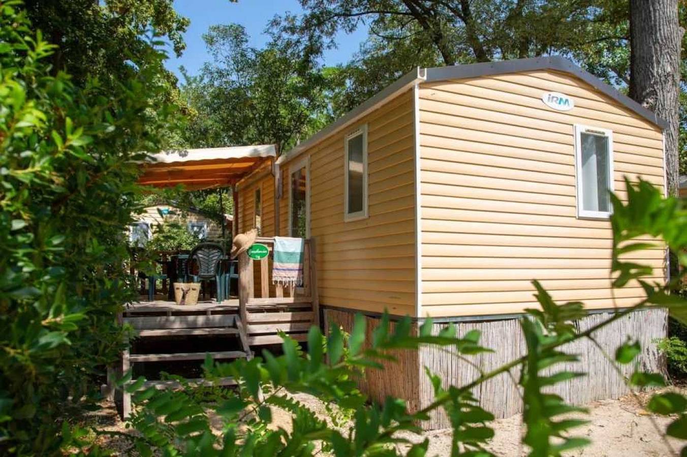 Camping 4 étoiles - Piscine  - ef00ai in Avignon, Vaucluse