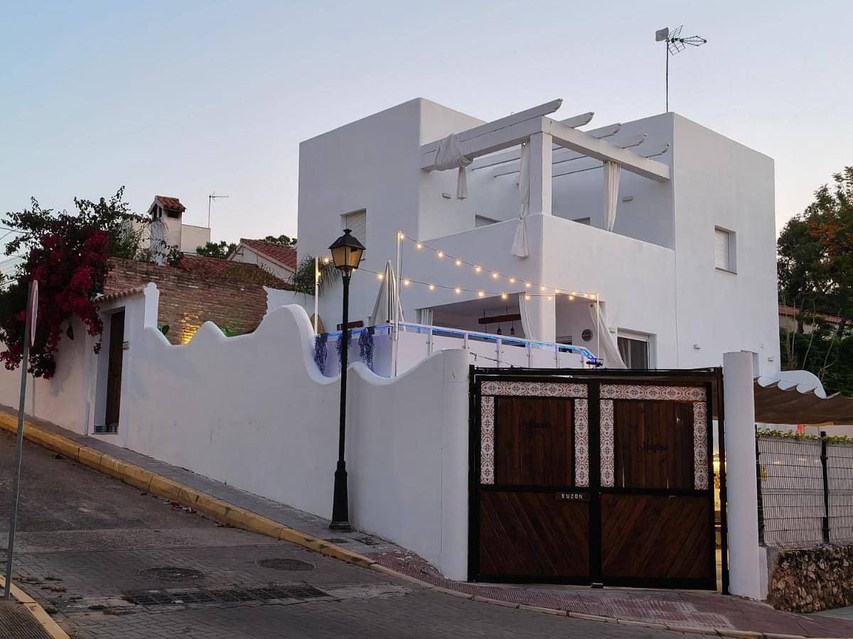 Casa Alhamar con piscina climatizada privada in Punta Umbría, Costa de la Luz