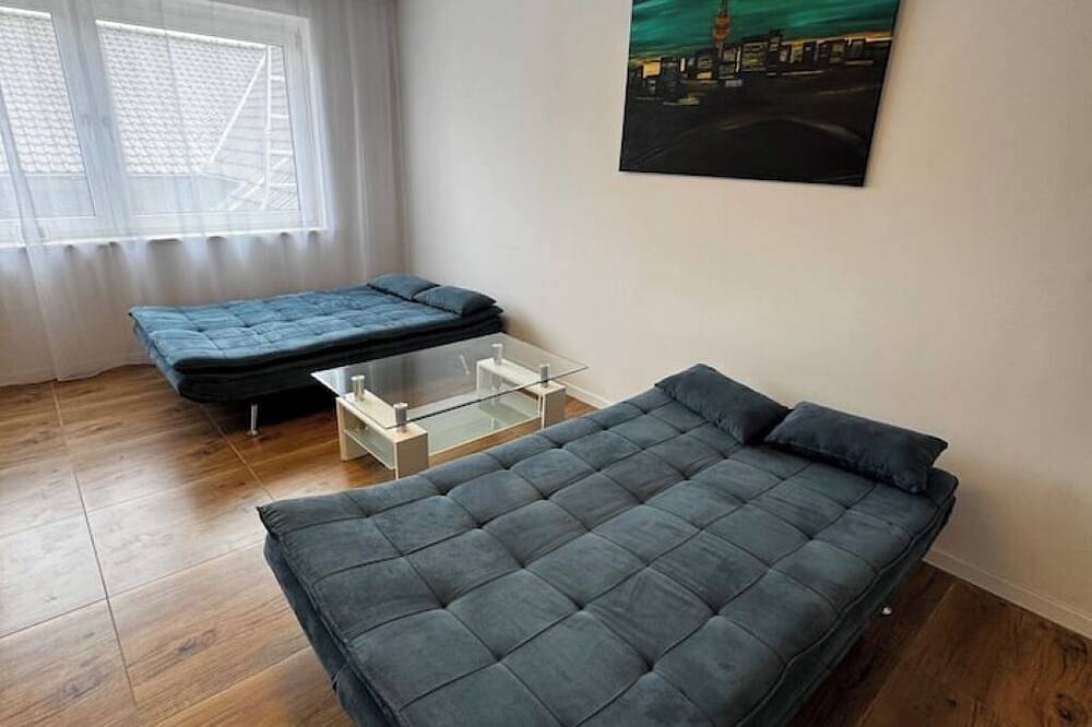 Ganze Wohnung, Frisch sanierte und große helle Wohnung in Löhne in Löhne, Nordrhein-Westfalen