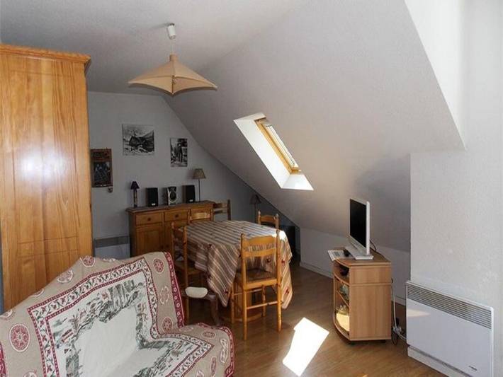 Gîte pour 6 personnes, avec balcon, adapté aux familles dans Office de Tourisme de Luchon - 2