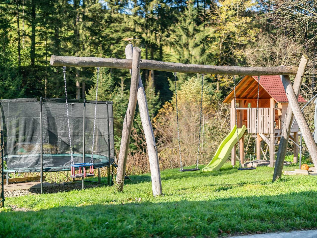 Ganze Ferienwohnung, Schätzlehof - Ferienwohnung Morgensonne in Winden im Elztal, Südschwarzwald
