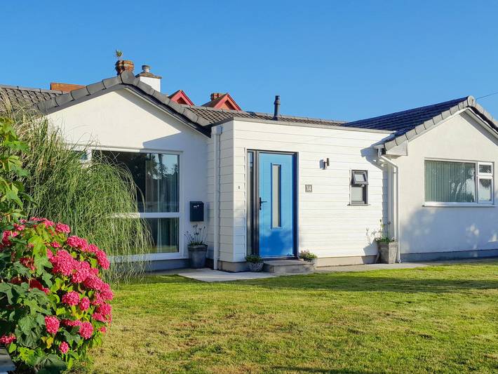 Glamping for 4 people, with garden in Bude