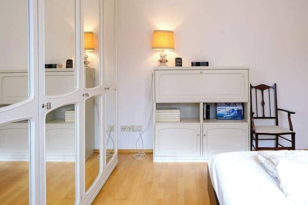 Ganze Wohnung, Spacious apartment in Bavaria in Gauting, Landkreis Starnberg