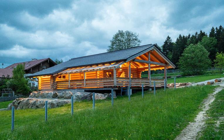 Ferienhaus für 4 Personen, mit Sauna und Balkon sowie Whirlpool und Garten im Bayerischer Wald - 3