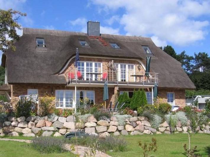 Ferienwohnung für 6 Personen, mit Balkon und Garten