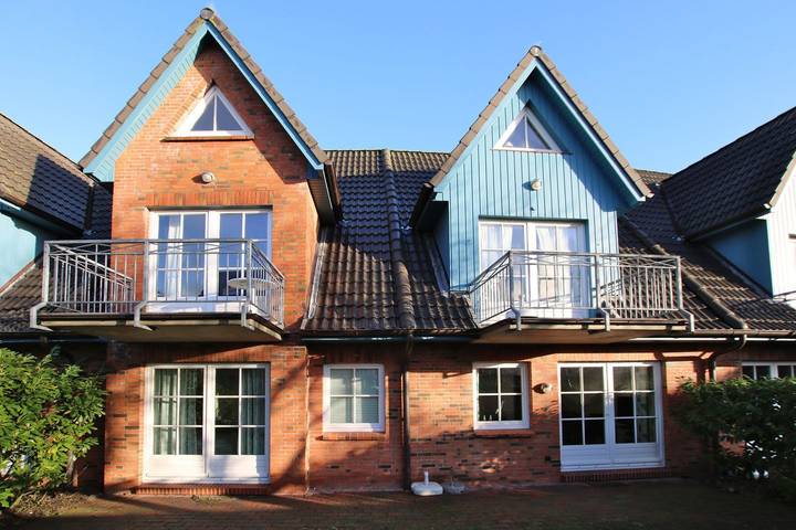 Ganze Wohnung, Ferienwhg. mit 3-Zimmern auf ca. 60m², im Zentrum von Wyk, sehr ruhig gelegen. in Wyk auf Föhr (Stadt), Wyk auf Föhr