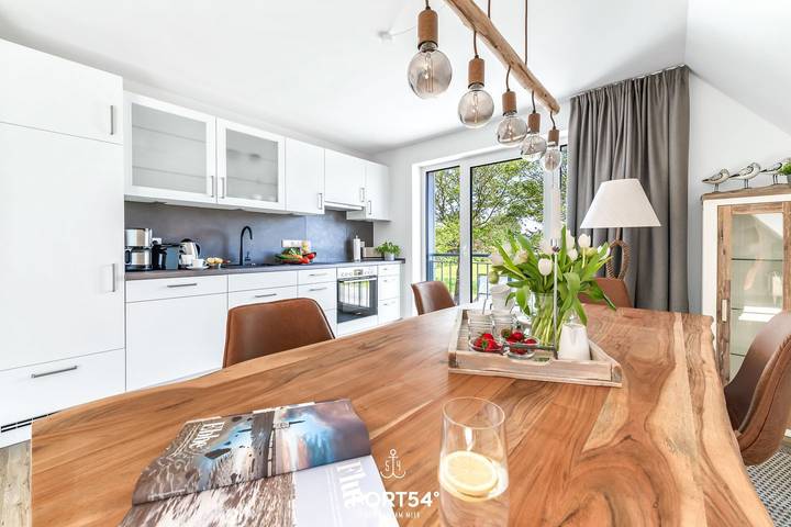 Ganze Wohnung, Seeräuber: nur 15 Minuten bis St. Peter-Ording oder Büsum, Balkon, Parkplatz, Wlan in Norddeich (Schleswig-Holstein), Kreis Dithmarschen