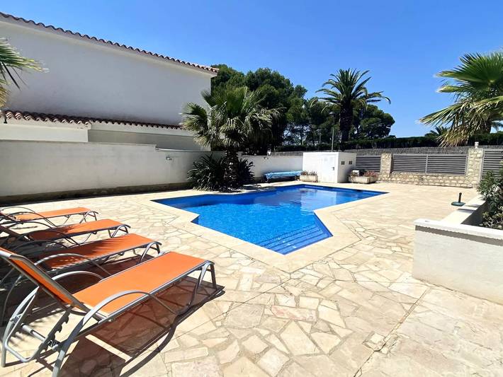Villa pour 10 personnes, avec jardin et piscine à Calafat - 2