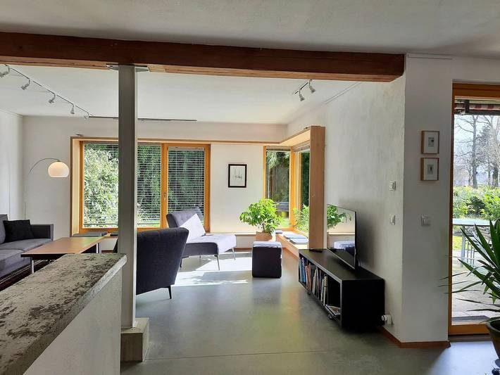 Ganze Wohnung, Ferienwohnung Galerie Rosenstrasse - seenahe, modern gestaltete Wohlfühloase in Kressbronn am Bodensee, Region Bodensee-Oberschwaben