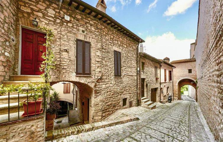 Appartamento a Spello con A/C, cucina, grill e parcheggio in Spello, Perugia e dintorni