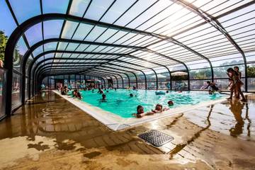 Camping pour 5 personnes, avec terrasse à Guérande