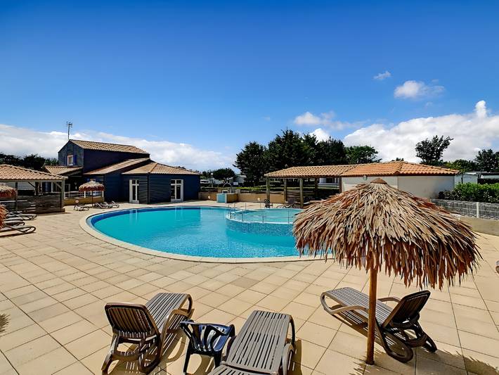 Camping für 8 Personen, mit Kinderpool im Loire-Tal