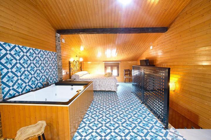 Casa de vacaciones para 8 personas, con Jacuzzi además de Terraza y Sauna en Provincia de Cuenca - 3