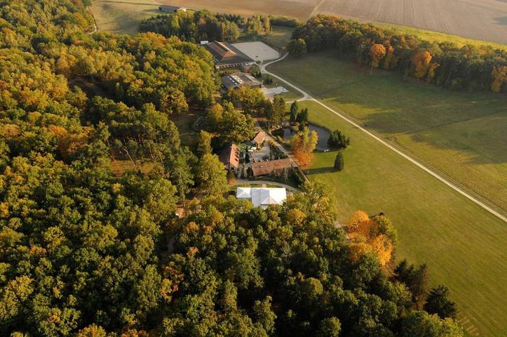 Maison de campagne pour 20 personnes, avec sauna et vue ainsi que piscine et jardin, animaux acceptés dans Yvelines - 2