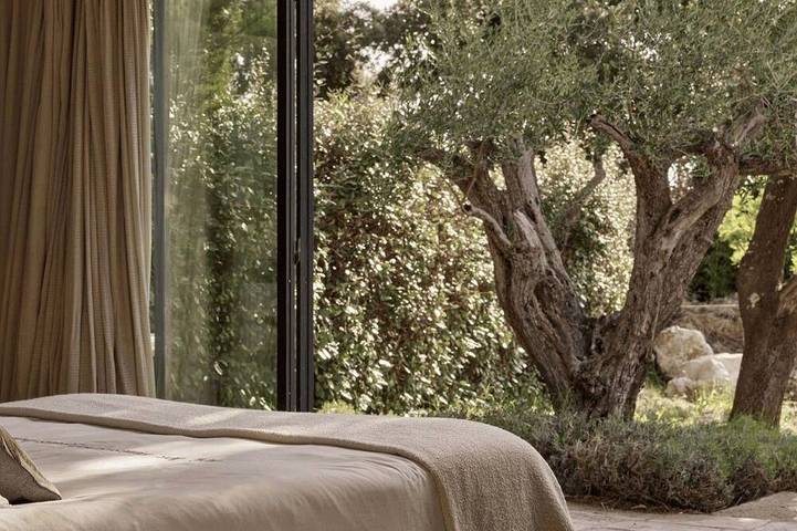Luxury Villa · Unobstructed Pont du Gard View in Castillon-du-Gard, Region de Nimes
