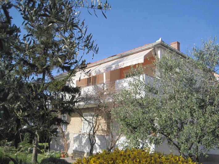 Ferienwohnung für 5 Personen, mit Garten und Balkon in Zadar (Kommun)