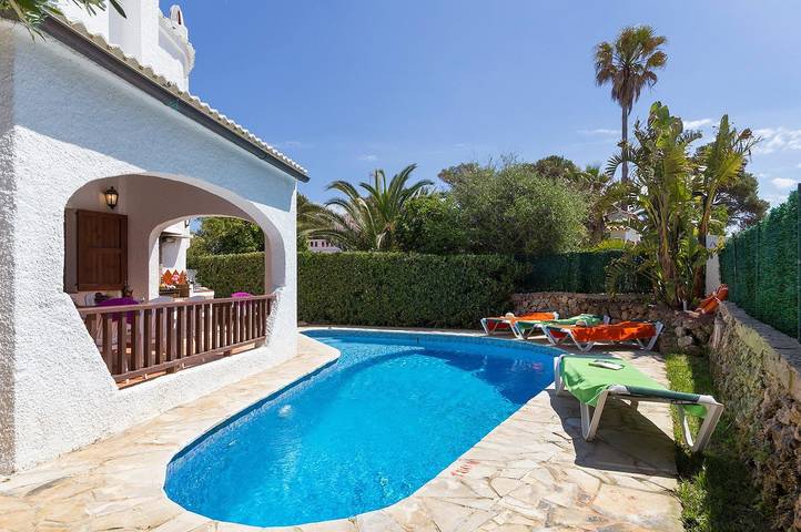 Villa pour 8 personnes, avec jardin et terrasse à Cala Blanca - 3
