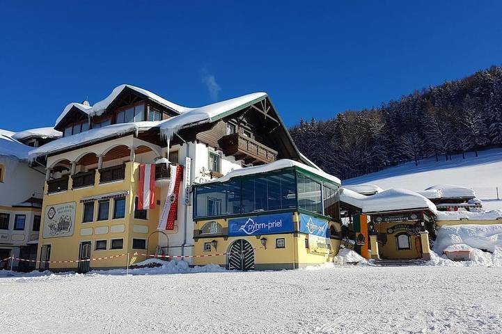 Ferienhaus für 2 Personen, mit Pool und Sauna sowie Garten
