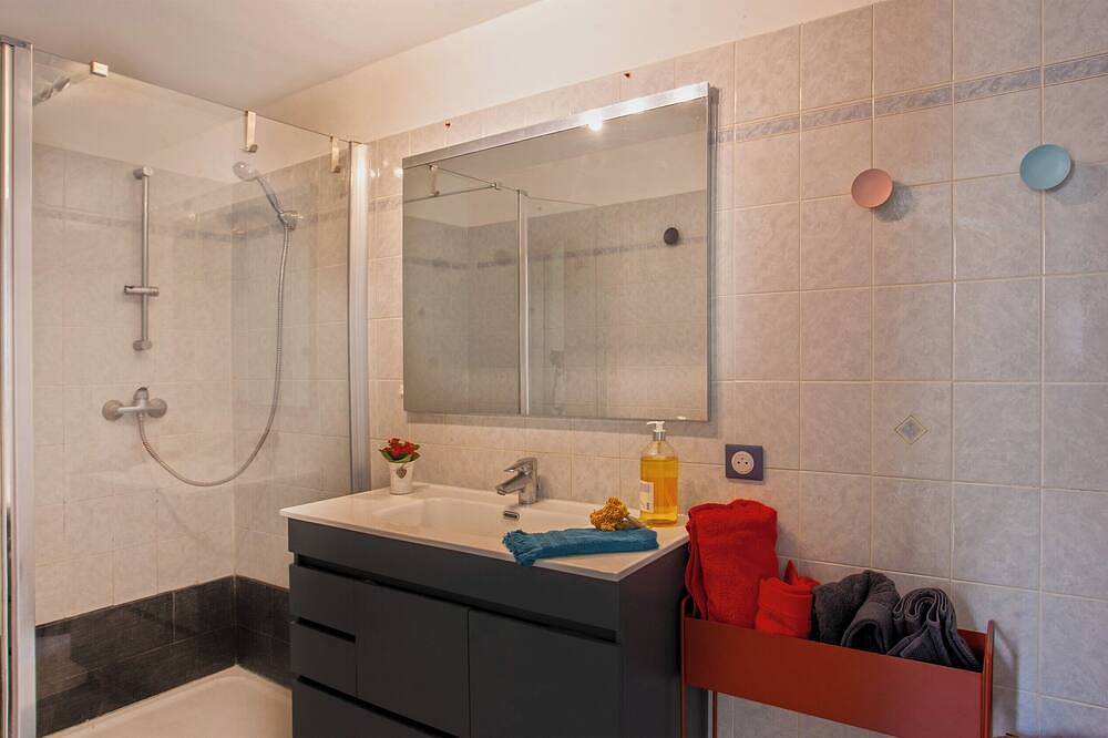 Entire apartment, Casa Erbalunga – Au cœur du village, proche du port et de la plage in Erbalunga, Brando