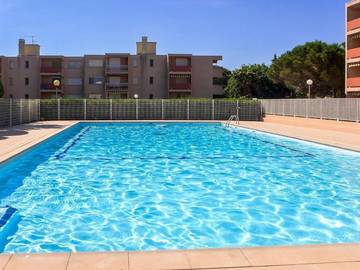 Ferienwohnung für 2 Personen, mit Pool und Terrasse, kinderfreundlich in Bormes-les-Mimosas