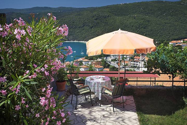 Ferienwohnung für 2 Personen, mit Balkon/Terrasse in Rabac
