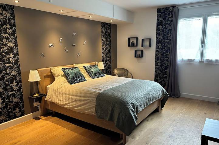 Location de vacances pour 10 personnes, avec piscine dans Courthiézy - 2