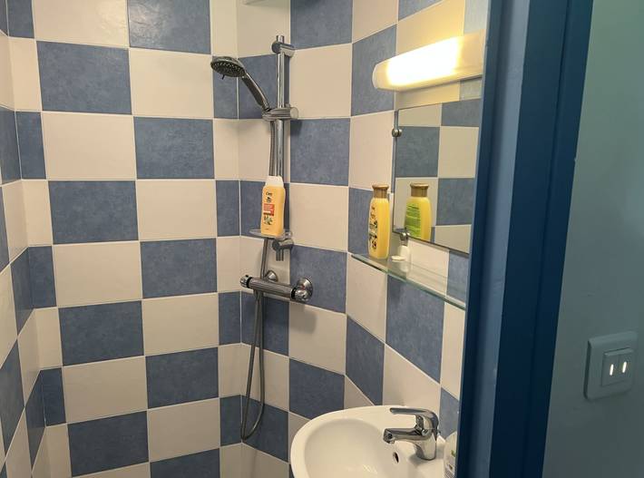 Location de vacances pour 2 personnes, avec jardin à Plozévet - 3