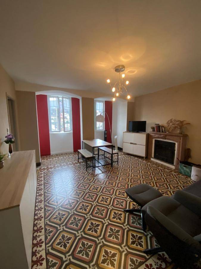 Gîte pour 6 personnes, avec terrasse et vue à Bastelica - 2