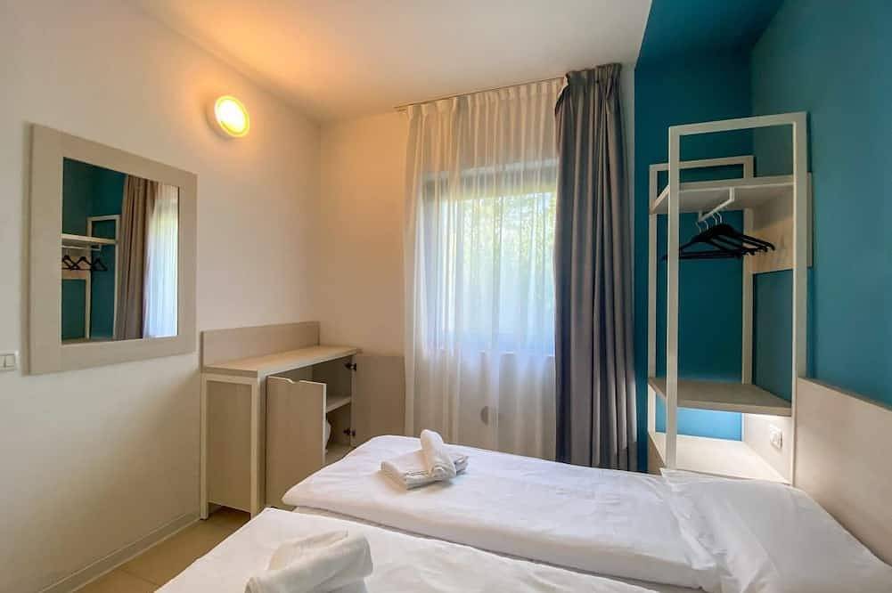 Ganze Wohnung, Ferienpark Belvedere Wohnung Standard für 6 Personen in Castelnuovo del Garda, Gardasee-Berge