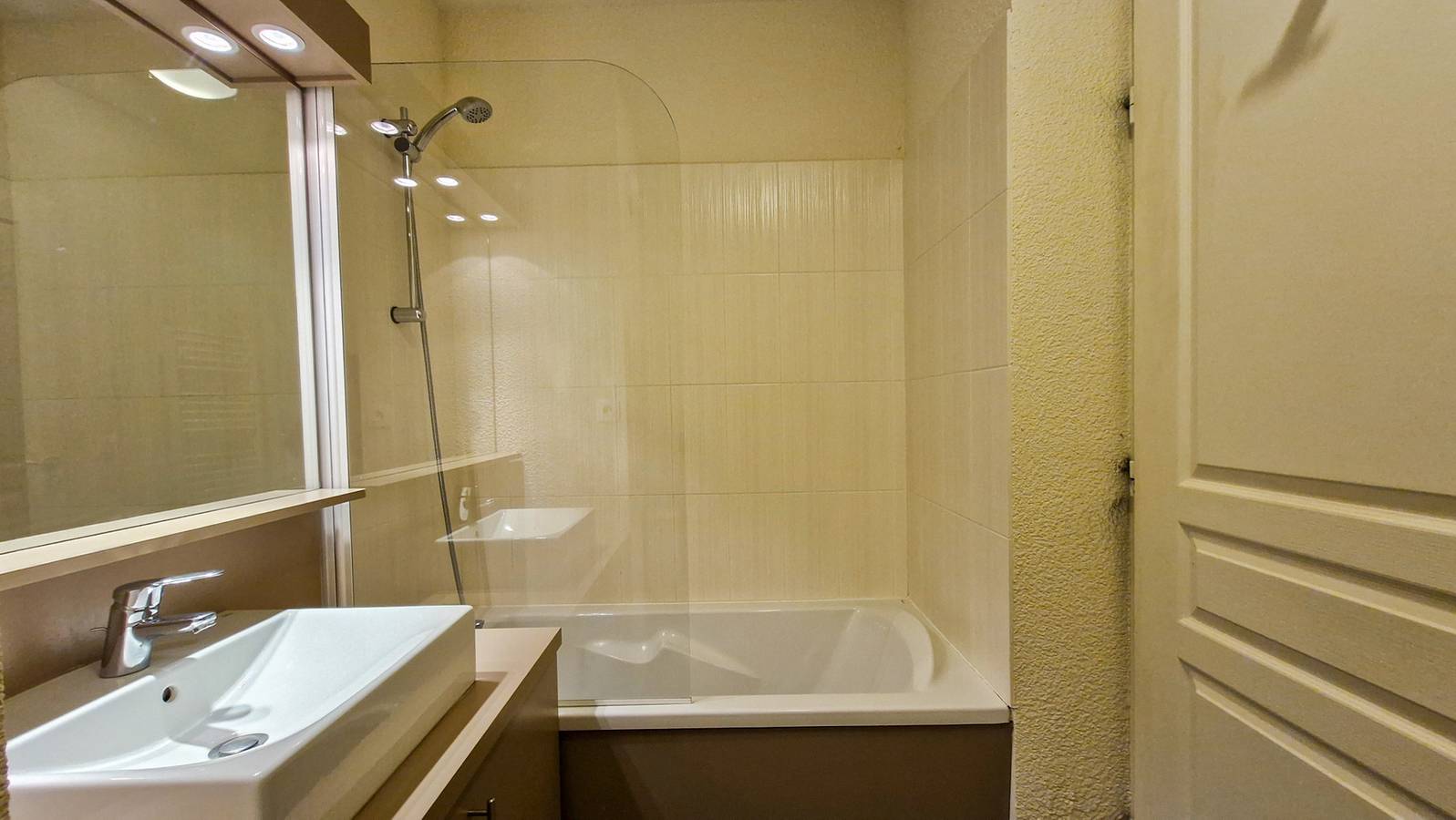 Apartamento vacacional entero, Apartamento de vacaciones para 4 personas con piscina in Flaine, Arâches-la-Frasse