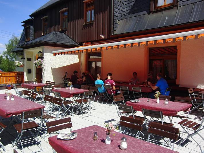 Hotel für 4 Personen, mit Terrasse in Sehmatal - 3