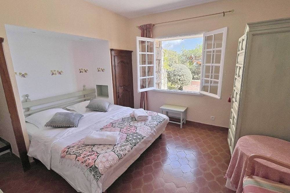 Villa Tarentelle - beautiful mas for 6pax. with amazing view in Tourtour, Region de Draguignan