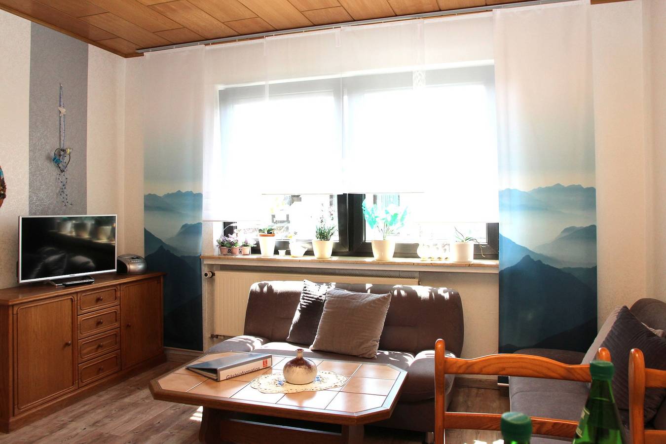 Appartement entier, Appartement 'Mit Garten' avec terrasse privée, jardin privé et Wi-Fi in Medebach, Arrondissement du Haut-Sauerland