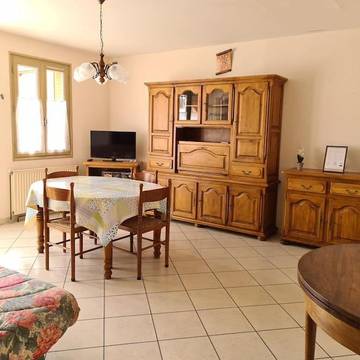 Gîte pour 6 personnes, avec terrasse à Ambérieu-en-Bugey