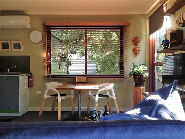 Villa for 2 people, with garden and hot tub as well as terrace in Daylesford