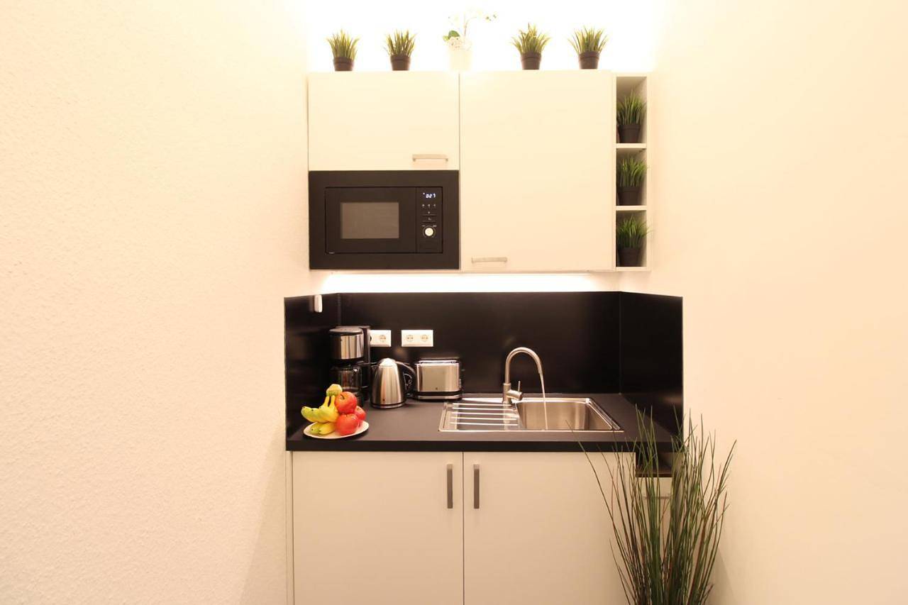 Hotel Ulm Zentrum - Komplettes Zimmer, Hochbett, Android Tv & eigenem Bad - perfekt für Familien & Gruppen in Ulm (Baden-Württemberg), Zwaben
