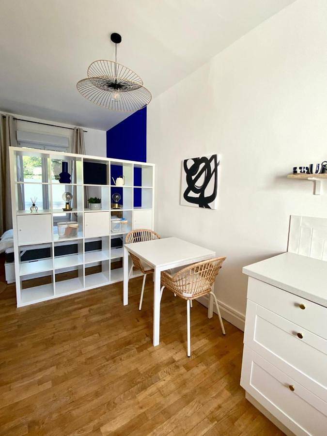 Appartement entier, One-Bedroom Apartment in Mont-Dore, Parc naturel régional des Volcans d'Auvergne