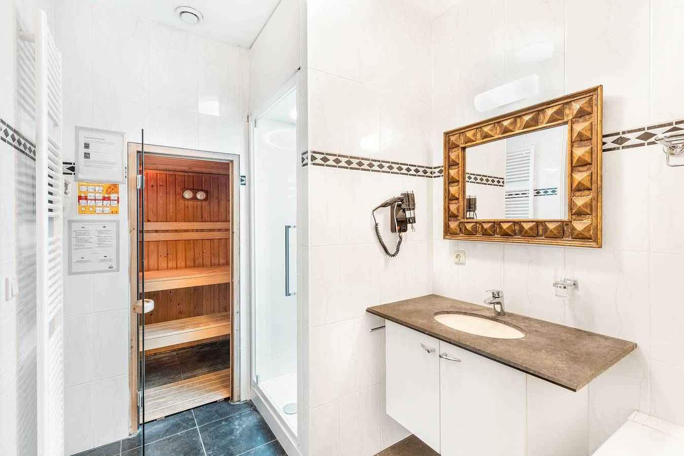 Bungalow für 4 Personen mit Sauna in Valkenburg, Limburg (Niederlande)