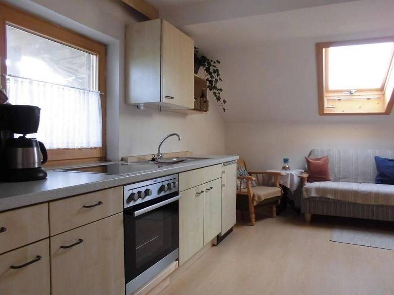 Apartamento vacacional entero, Haus Wegscheider - Holiday flat 70 Qm, 2-5 persons, 2 bedrooms, kitchen/living room, bath/Wc, balcony in Teisendorf, Rupertiwinkel