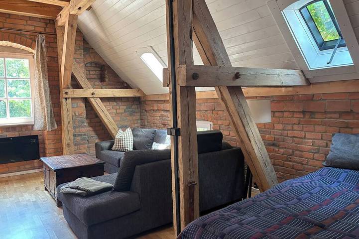 Ganze Wohnung, Gemütliche 3 Etagen Wohnung in ländlicher Idylle in Zerbst/Anhalt, Elbe-Börde-Heide