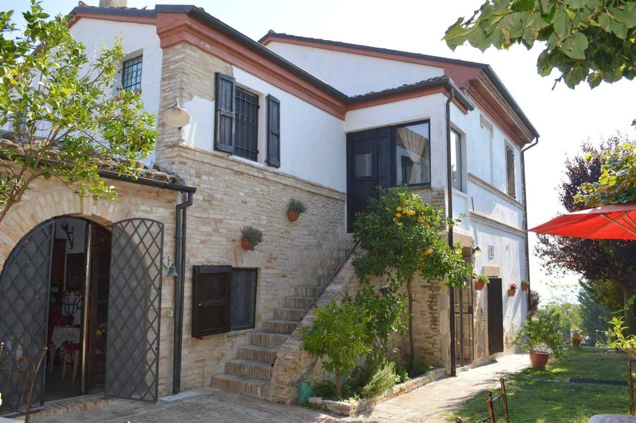 Antico Casale Fossacieca in Civitanova Marche, Costa Adriatica Marche