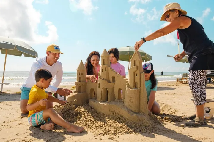 Casa de vacaciones para 6 personas, con balcón además de jacuzzi y piscina - 1