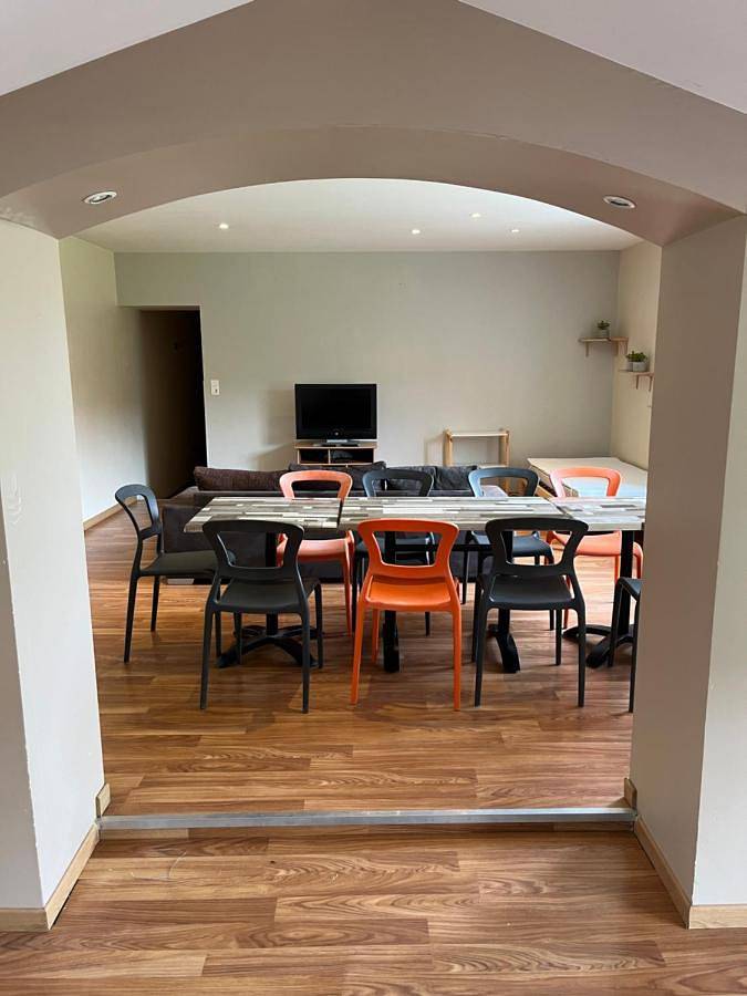 Appartement de vacances pour 10 personnes, avec jardin ainsi que terrasse et vue, animaux acceptés