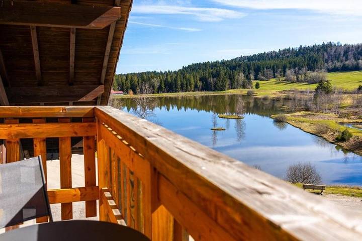 Hôtel pour 2 personnes, avec Terrasse et Jacuzzi ainsi que Jardin et Sauna à Bonnétage