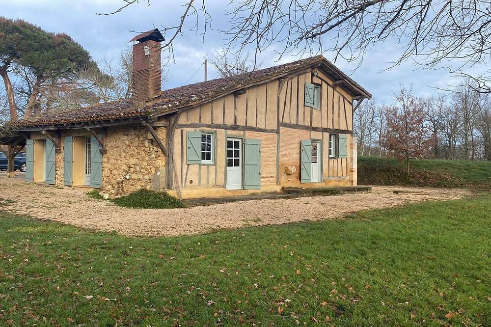 Clim et piscine au cœur de l’Armagnac in Labastide-d'Armagnac, Landes